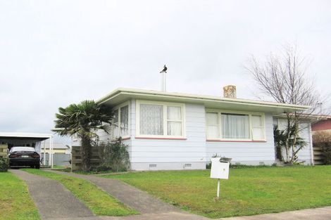 Photo of property in 35 Dewe Avenue, Feilding, 4702
