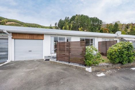 Photo of property in 2/104 Grove Street, The Wood, Nelson, 7010