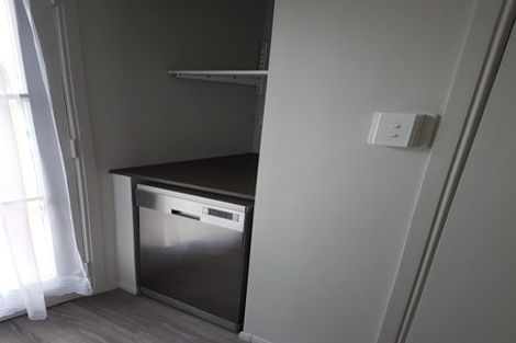 Photo of property in 2/9 View Road, Papakura, 2110