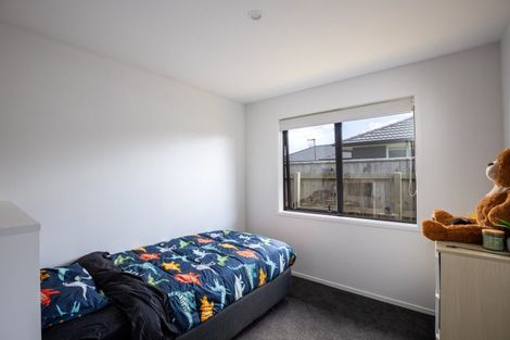 Photo of property in 15 Longstaff Drive, Bell Block, New Plymouth, 4312