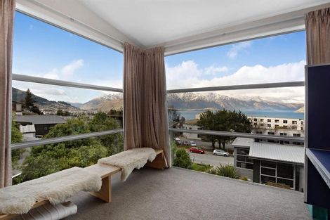 Photo of property in 18b Sainsbury Road, Fernhill, Queenstown, 9300