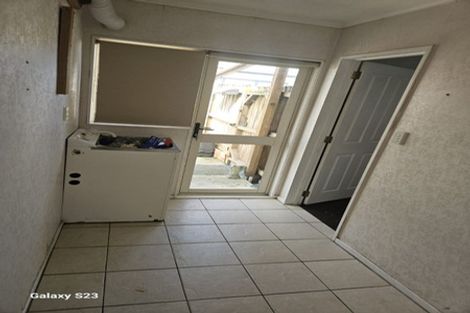 Photo of property in 22 Attymon Lane, East Tamaki, Auckland, 2016