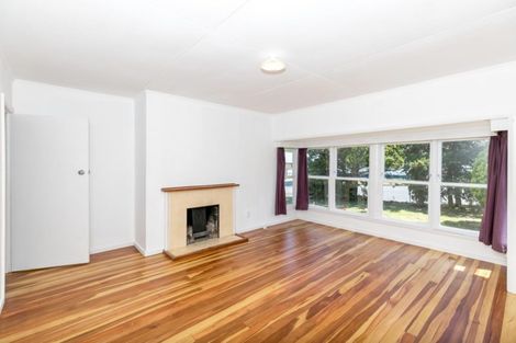 Photo of property in 102 Holland Road, Fairfield, Hamilton, 3214