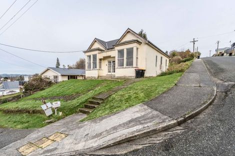 Photo of property in 16a-b Johnston Street, Gore, 9710