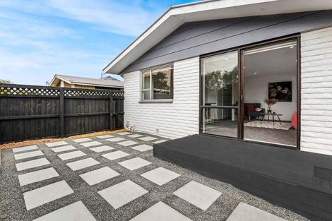 Photo of property in 1/116 Lincoln Road, Addington, Christchurch, 8024