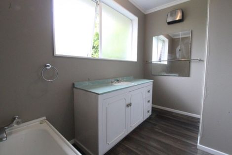 Photo of property in 7 Dunmore Place, Winton, 9720