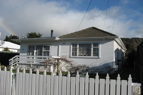 Photo of property in 47 Wainuiomata Road, Wainuiomata, Lower Hutt, 5014