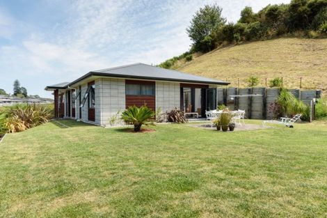 Photo of property in 8 Southill Way, Pyes Pa, Tauranga, 3112