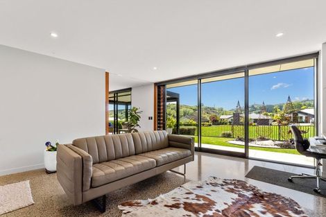 Photo of property in 1 Appletree Way, Stoke, Nelson, 7011