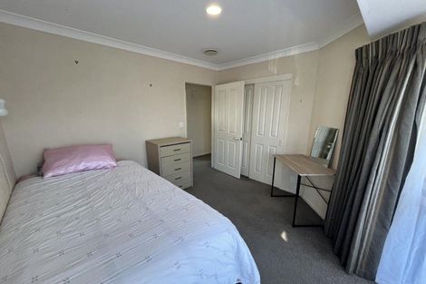 Photo of property in 384 Mangorei Road, Merrilands, New Plymouth, 4312