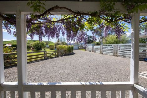 Photo of property in 2393 Pohangina Road, Pohangina, Ashhurst, 4884