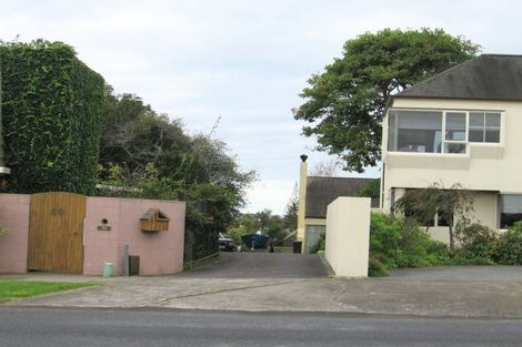 Photo of property in 82 Sandspit Road, Shelly Park, Auckland, 2014