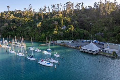 Photo of property in 2 Duck Creek Road, Stillwater, Silverdale, 0993