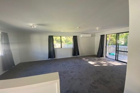 Photo of property in 33 Otanerua Road, Hatfields Beach, Orewa, 0931