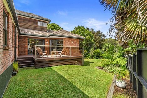 Photo of property in 12 Sunset Close, Western Heights, Hamilton, 3200