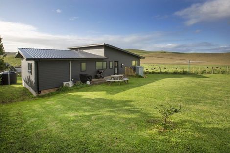 Photo of property in 4 Gillespie Drive, Baylys Beach, Dargaville, 0377