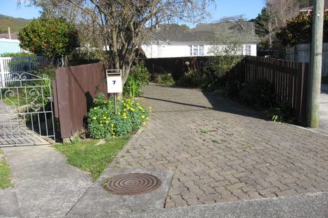 Photo of property in 7 Mcgowan Road, Wainuiomata, Lower Hutt, 5014