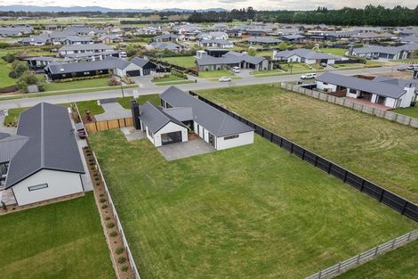 Photo of property in 145 Silver Peaks Drive, West Melton, 7618