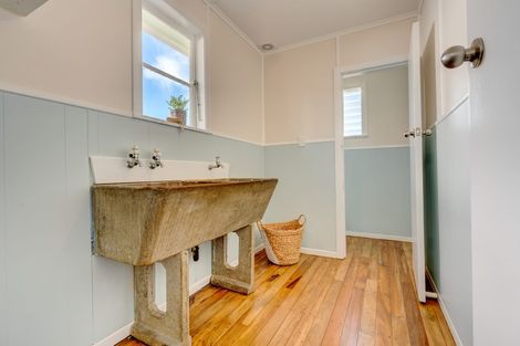 Photo of property in 27 Charles Street, Te Kamo, Whangarei, 0112