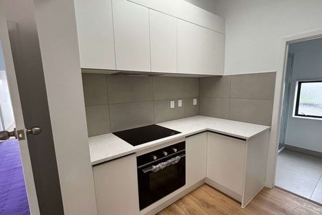 Photo of property in 222 Bridge Street, Eltham, 4322