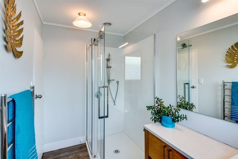 Photo of property in 109 Auckland Road, Greenmeadows, Napier, 4112