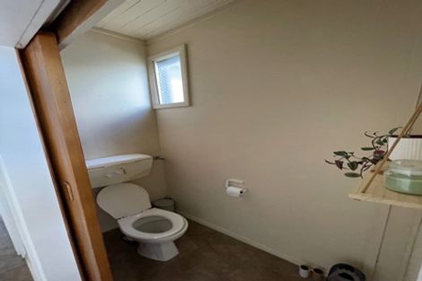 Photo of property in 85 Atawhai Road, Fitzherbert, Palmerston North, 4410