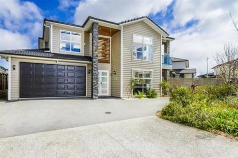 Photo of property in 4 Eastreef Court, Long Bay, Auckland, 0630