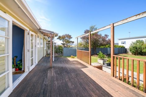 Photo of property in 39 Cambridge Street, Milson, Palmerston North, 4414