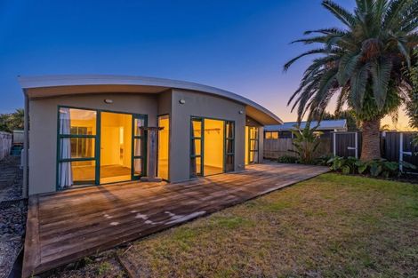 Photo of property in 51a Cook Drive, Whitianga, 3510
