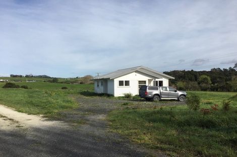 Photo of property in 751 Settlement Road, Hakaru, Wellsford, 0975