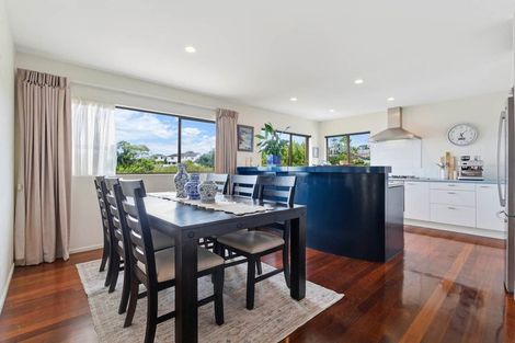 Photo of property in 5 Wisteria Way, Mairangi Bay, Auckland, 0630