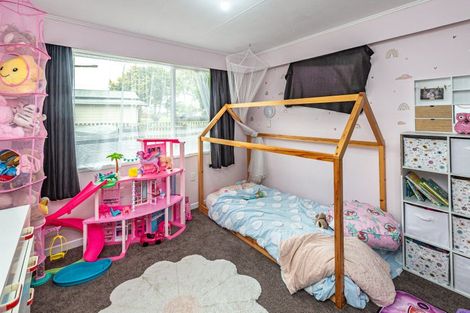 Photo of property in 40 Brassey Street, Waverley, 4510