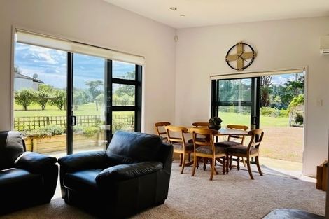 Photo of property in 32 Ranfurly Road, Alfriston, Auckland, 2105