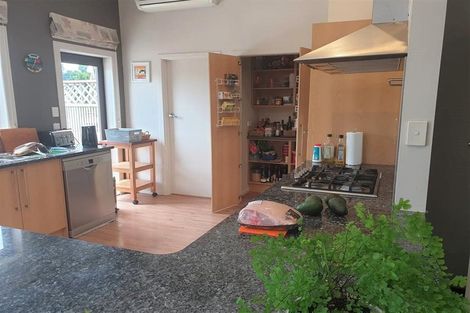 Photo of property in 12 Hillside Crescent, Westown, New Plymouth, 4310