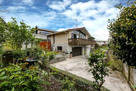 Photo of property in 5 Penrith Street, Westown, New Plymouth, 4310