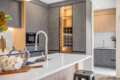 Photo of property in 24 Ballyalton Crescent, Flat Bush, 2019