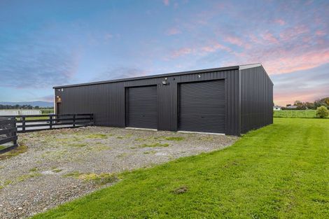 Photo of property in 77 Aranui Road, Kairanga, Palmerston North, 4475