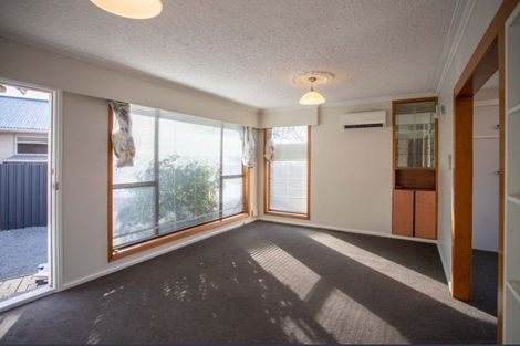 Photo of property in 17 Skerten Avenue, Hornby, Christchurch, 8042