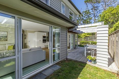 Photo of property in 15c Verran Road, Birkenhead, Auckland, 0626