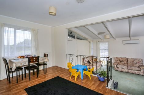 Photo of property in 7 Volante Avenue, Wattle Downs, Auckland, 2103