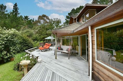 Photo of property in 70 Scott Road, Stanmore Bay, Whangaparaoa, 0932