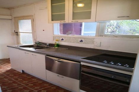 Photo of property in 156 Sunset Road, Unsworth Heights, Auckland, 0632