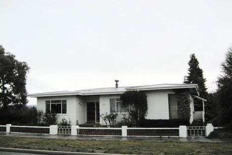 Photo of property in 45 Newcastle Street, Clyde, 9330