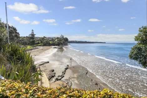 Photo of property in 63 Rothesay Bay Road, Rothesay Bay, Auckland, 0630