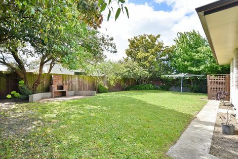 Photo of property in 2/121 Marlow Road, Aranui, Christchurch, 8061