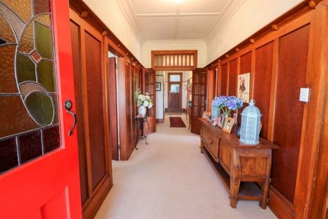 Photo of property in 82 Aerodrome Road, Dannevirke, 4972