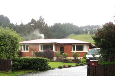 Photo of property in 100 Reservoir Road, Sawyers Bay, Port Chalmers, 9023