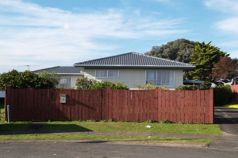 Photo of property in 3 Foster Place, Mangere East, Auckland, 2024