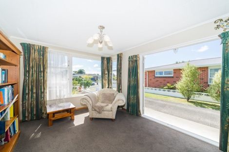 Photo of property in 10 Henare Street, West End, Palmerston North, 4412