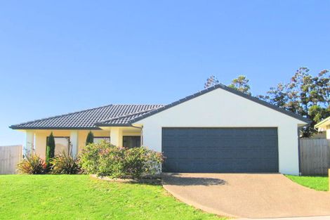 Photo of property in 13 Chelmsley Avenue, Henderson, Auckland, 0612